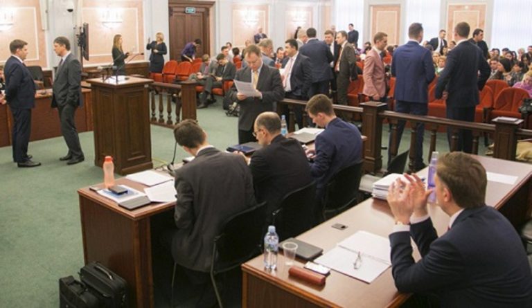 Rusia prohíbe a los Testigos de Jehová