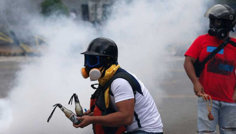 La Constituyente de Maduro tensa la situación en Venezuela