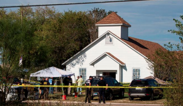 “El mal y la violencia nos ha golpeado”: reacciones al ataque en Texas