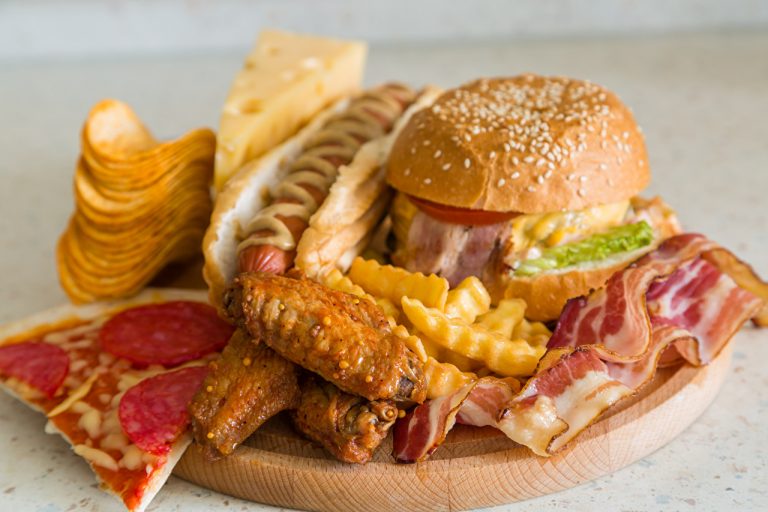 Abajo con los fast food o comida chatarra