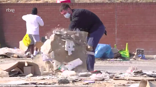 Las iglesias en Sudáfrica oran “por la paz y la calma” mientras el país se recupera de unos disturbios masivos